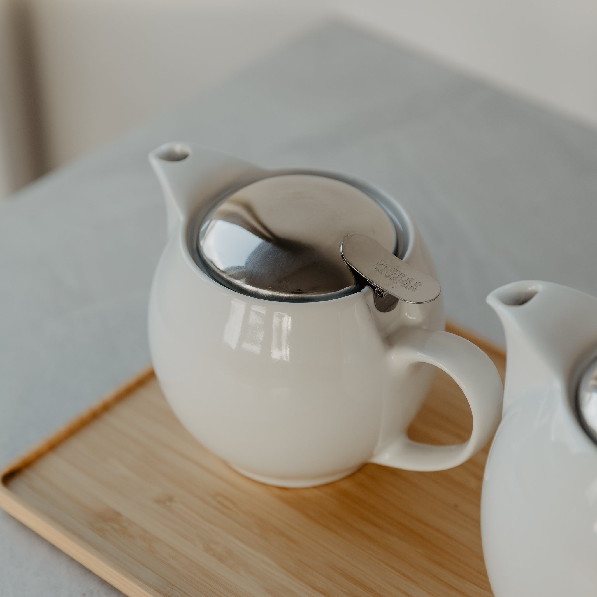 White Ceramic Teapot 1-2 Cups